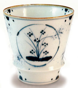 �җ�j�� �Ē��O���X ��̂قƂ�